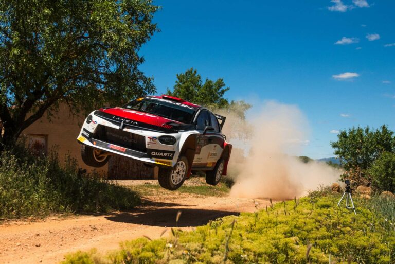 Lancia Corse España sur le podium pour ses grands débuts sur terre à Valence !