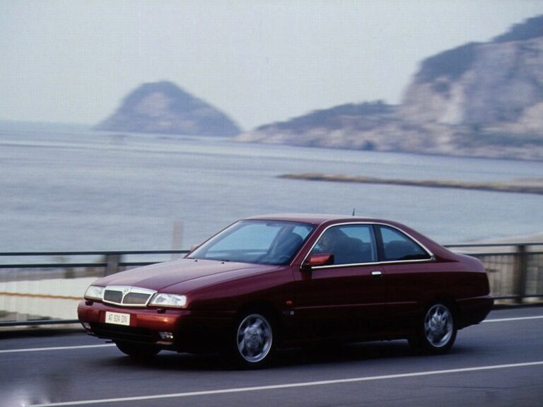 Lancia Kappa Coupé : Le chant du cygne de la carrosserie artisanale à Chivasso