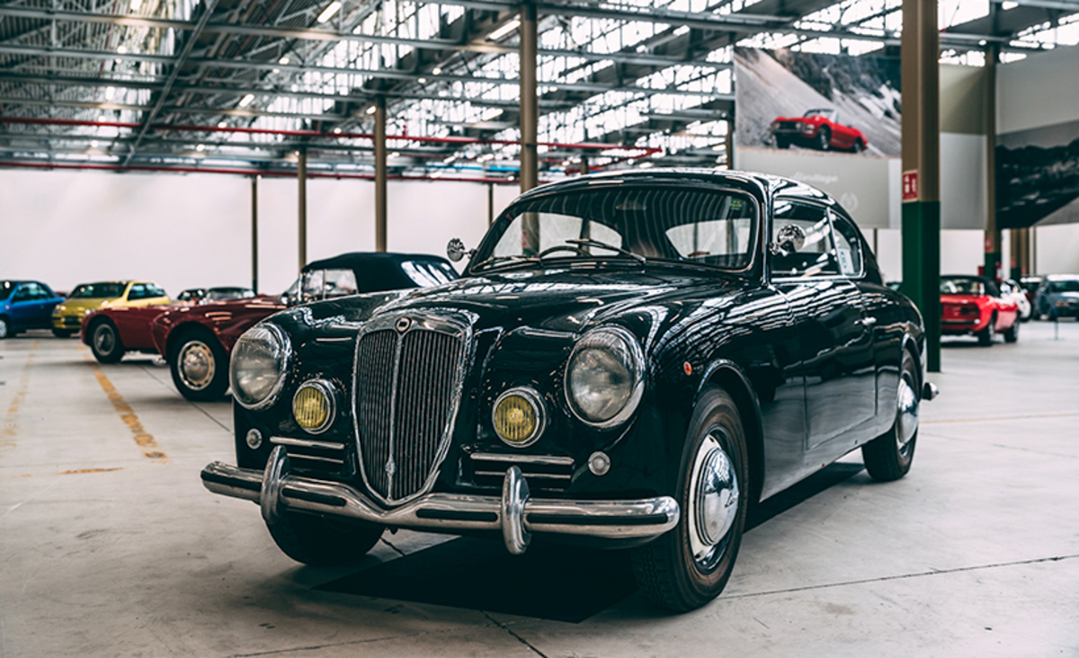 Lancia Aurelia B20 GT : L&rsquo;icône de la Dolce Vita couronnée à San Pellegrino