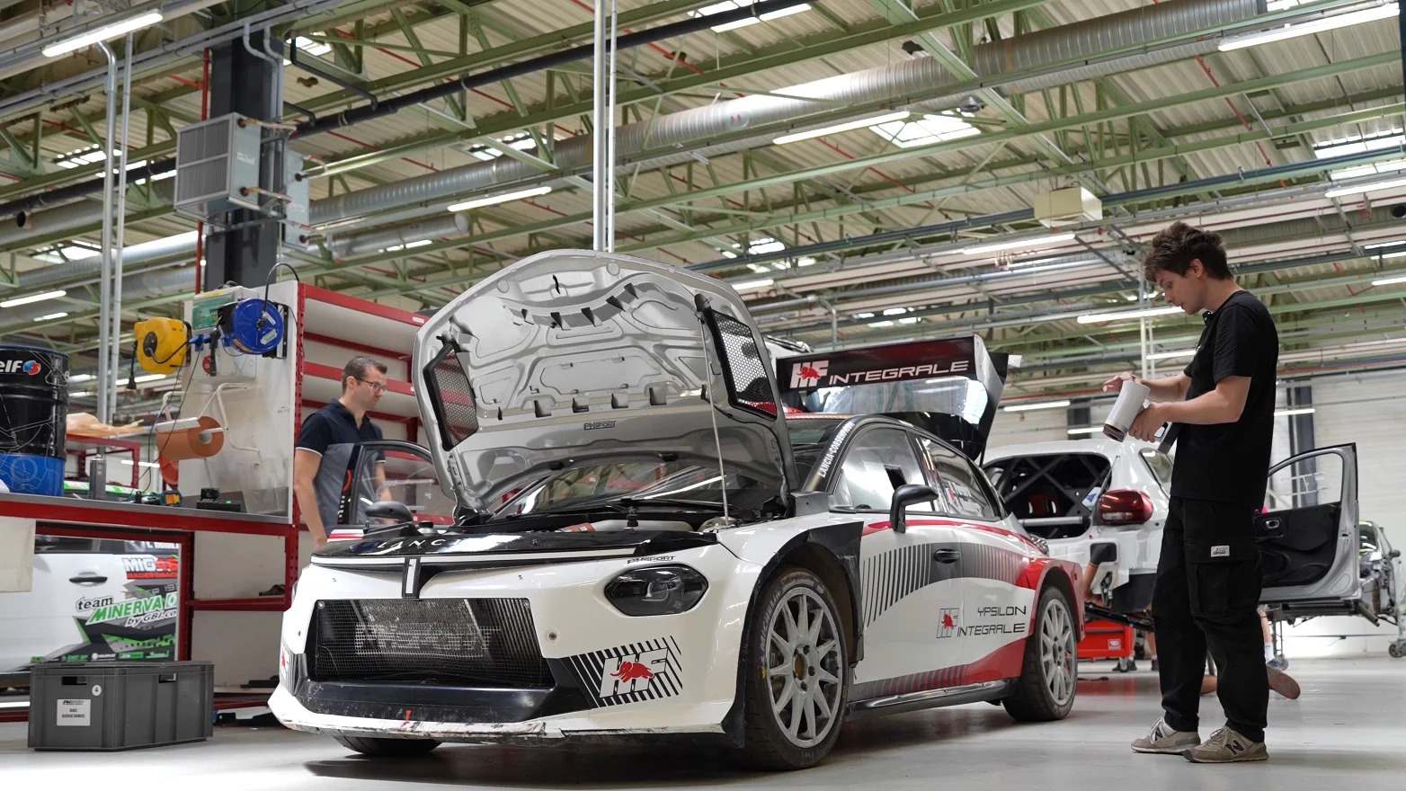 Sim-racing : La Lancia Ypsilon Rally2 HF Integrale scannée au laser chez PH Sport pour le prochain jeu officiel WRC (2027) !